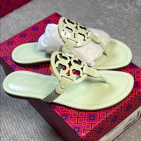 Tory Burch miller naplak leather clr meadow mist/400. size6 - Picture 4 of 12